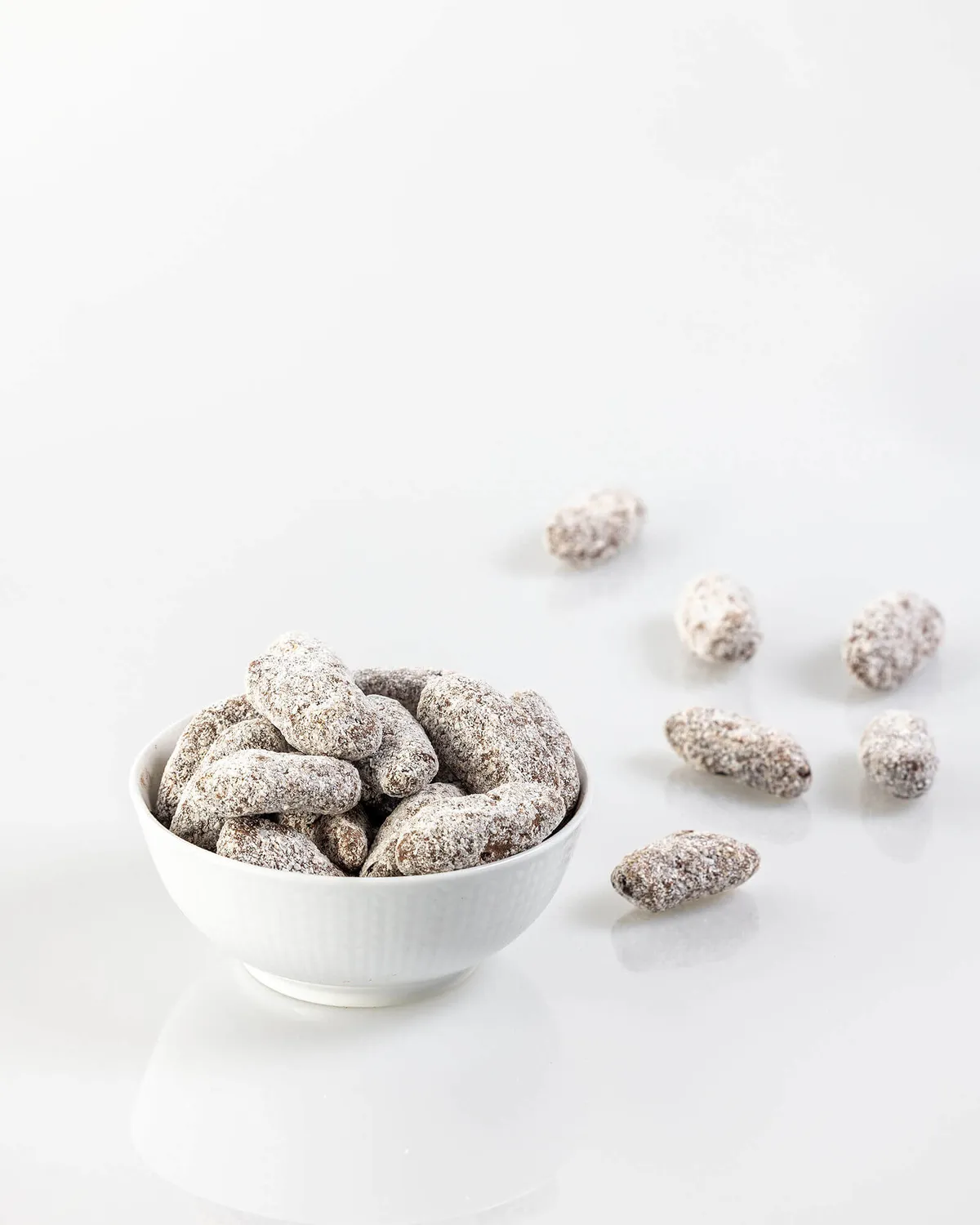 Green Dates dadler med belgisk chokolade og kokos 120 g